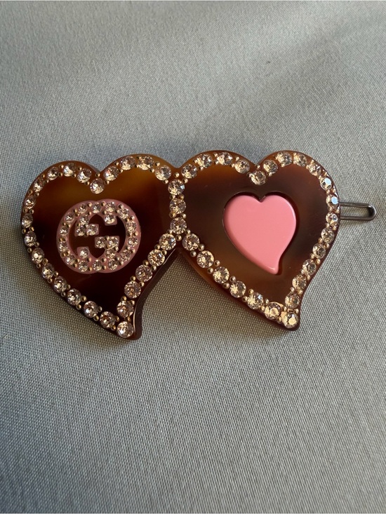 Gucci Jewelry - Gucci Double Heart Crystal Brooch in Brown and Pink